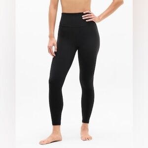 Athleta Leggings Ultra High Rise Elation Tight 7/8 Black Size Large Yoga Workout